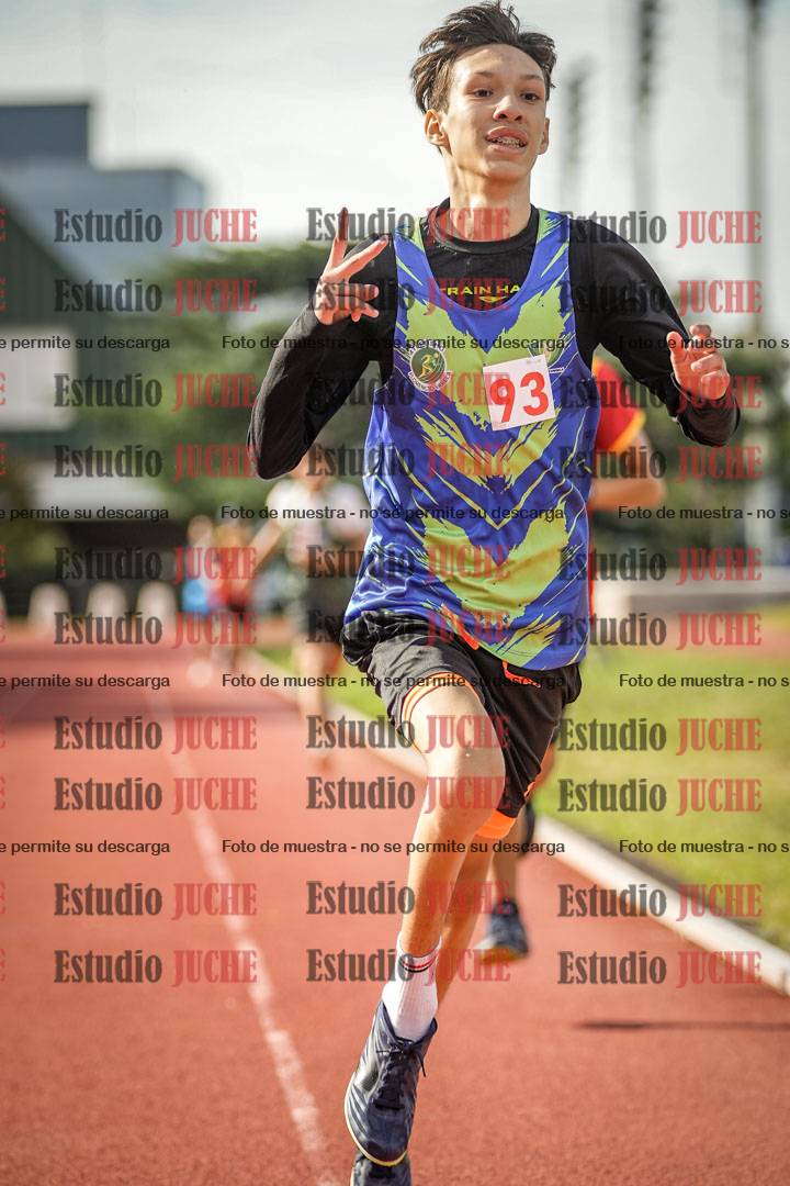 Fotos de los 600 m llanos de varones