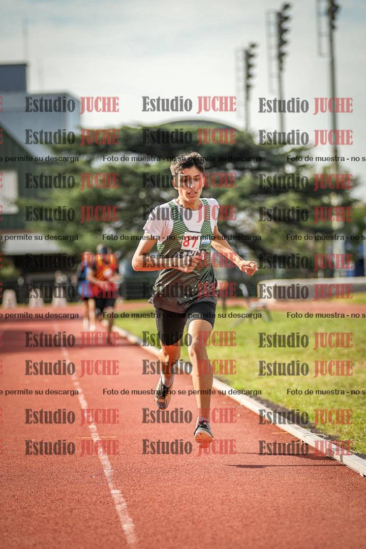 Fotos de los 600 m llanos de varones