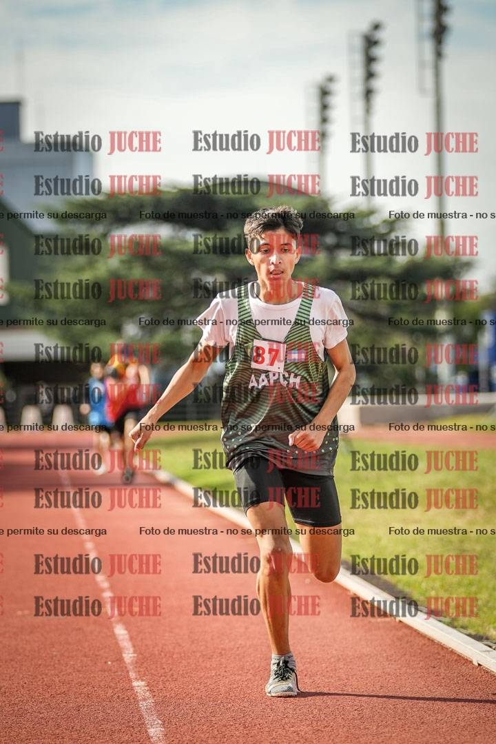 Fotos de los 600 m llanos de varones