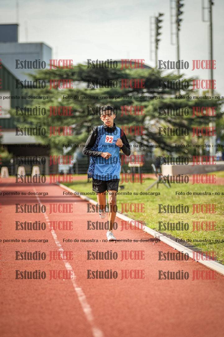 Fotos de los 600 m llanos de varones
