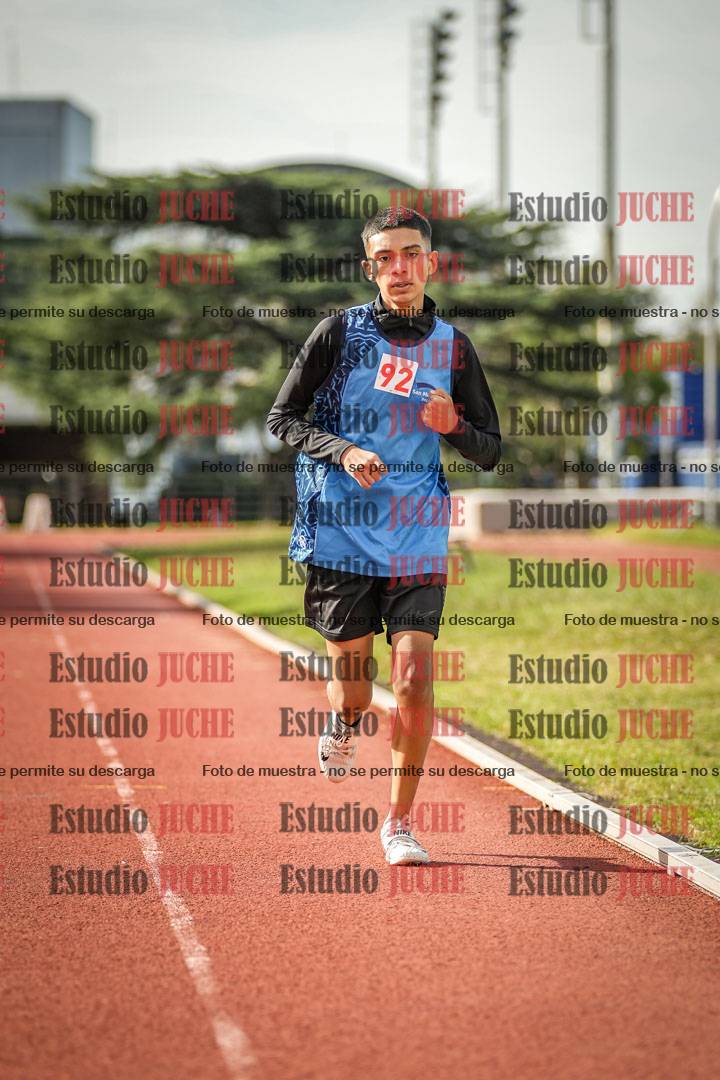 Fotos de los 600 m llanos de varones