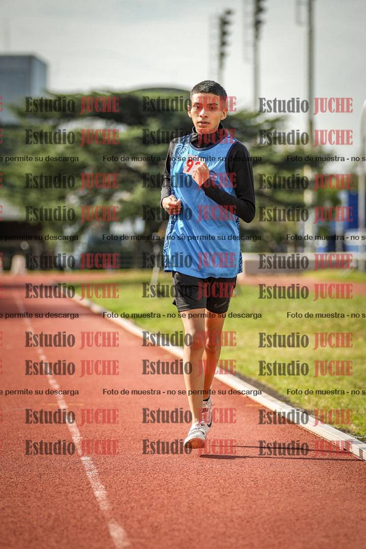 Fotos de los 600 m llanos de varones