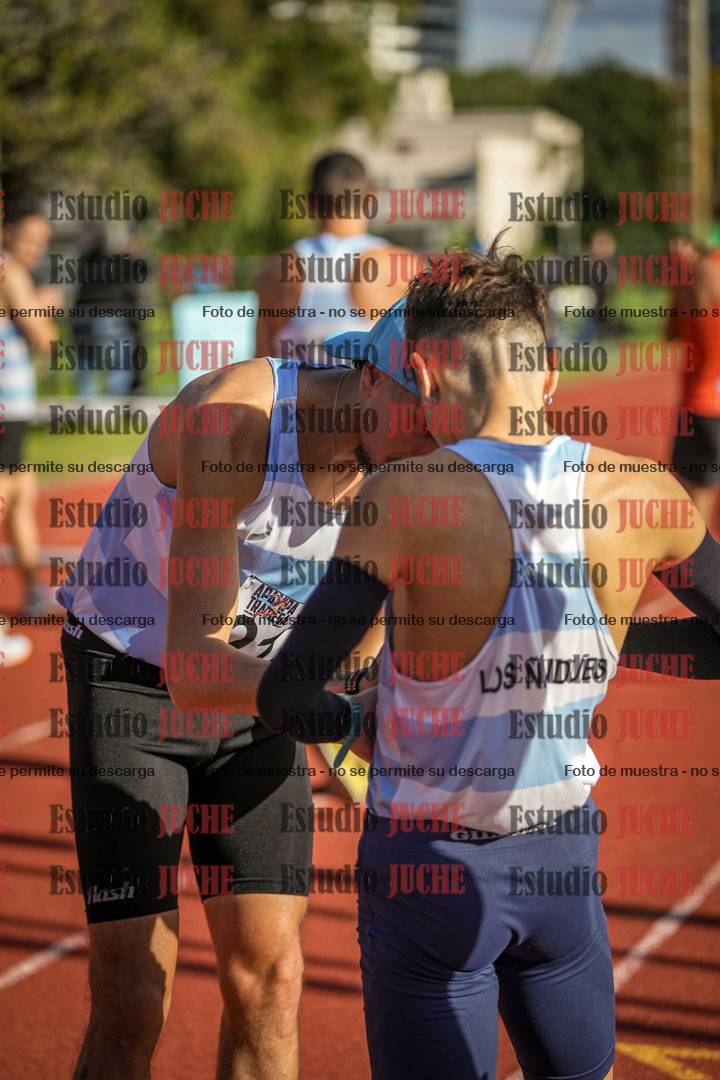 Fotos de los 3000 m llanos de varones