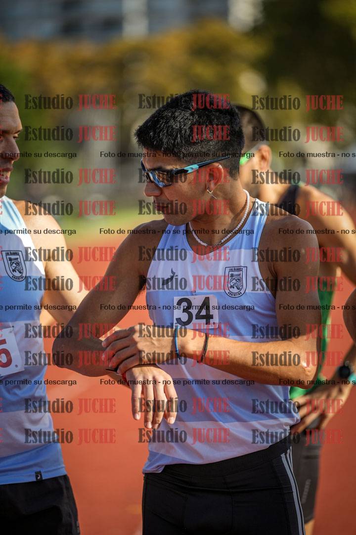 Fotos de los 3000 m llanos de varones