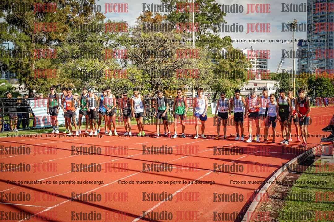 Fotos de los 3000 m llanos de varones