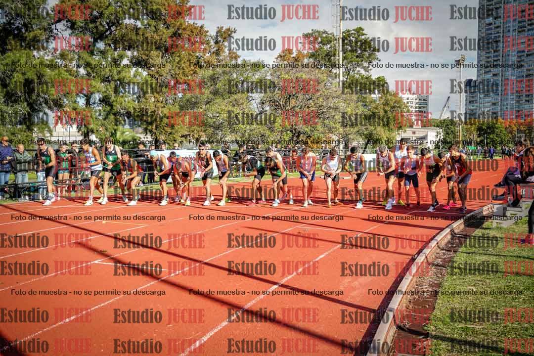Fotos de los 3000 m llanos de varones