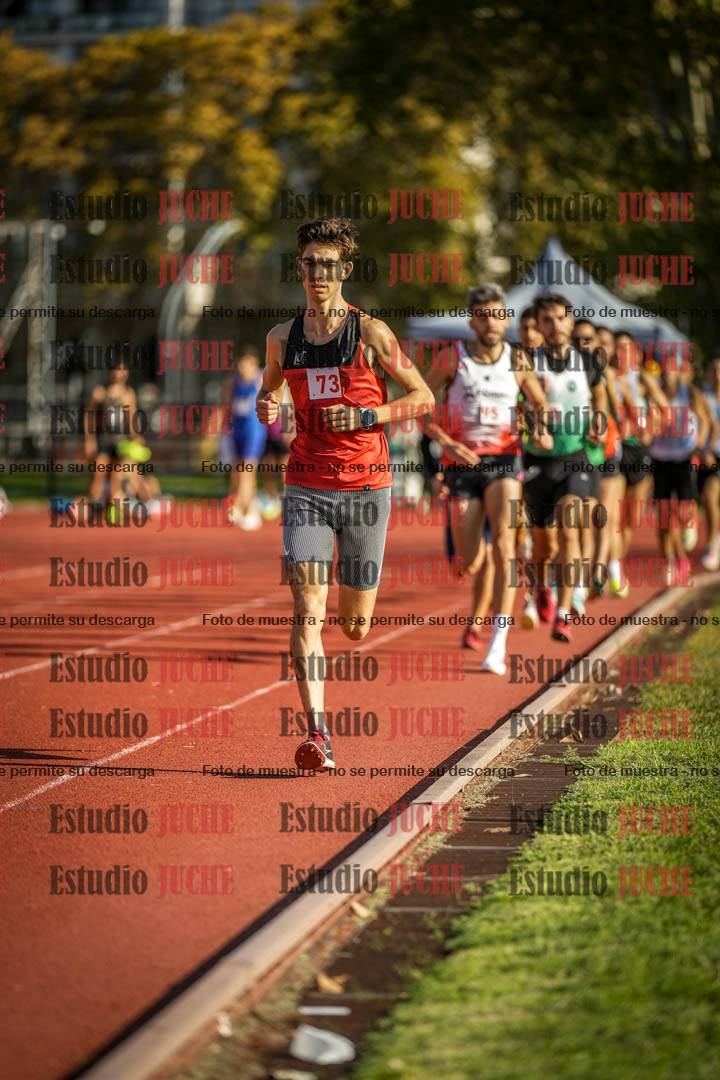 Fotos de los 3000 m llanos de varones