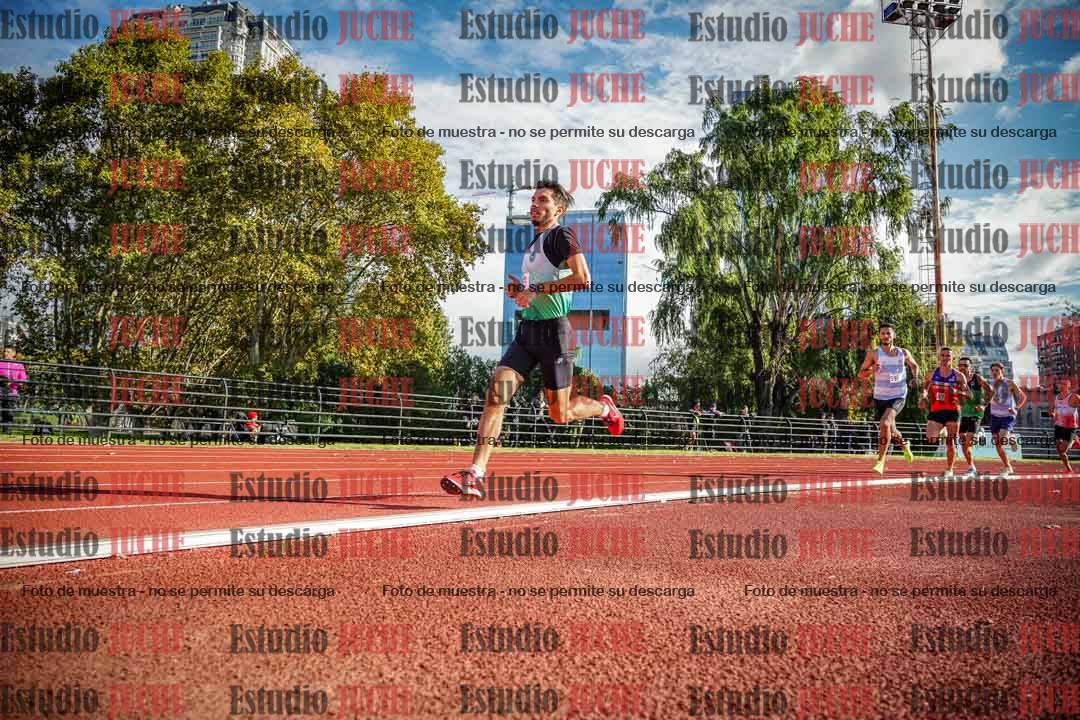 Fotos de los 3000 m llanos de varones