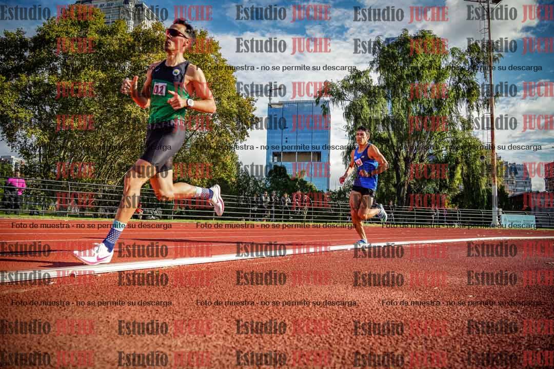 Fotos de los 3000 m llanos de varones