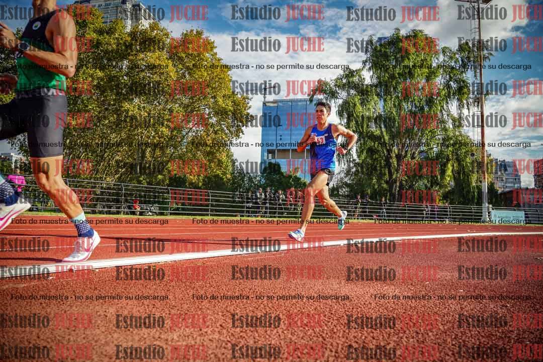 Fotos de los 3000 m llanos de varones