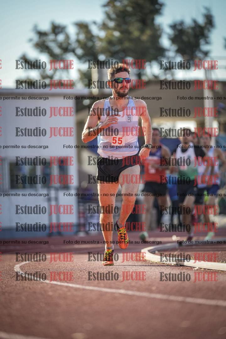 Fotos de los 3000 m llanos de varones