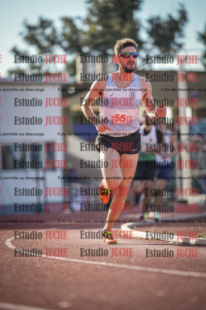 Fotos de los 3000 m llanos de varones