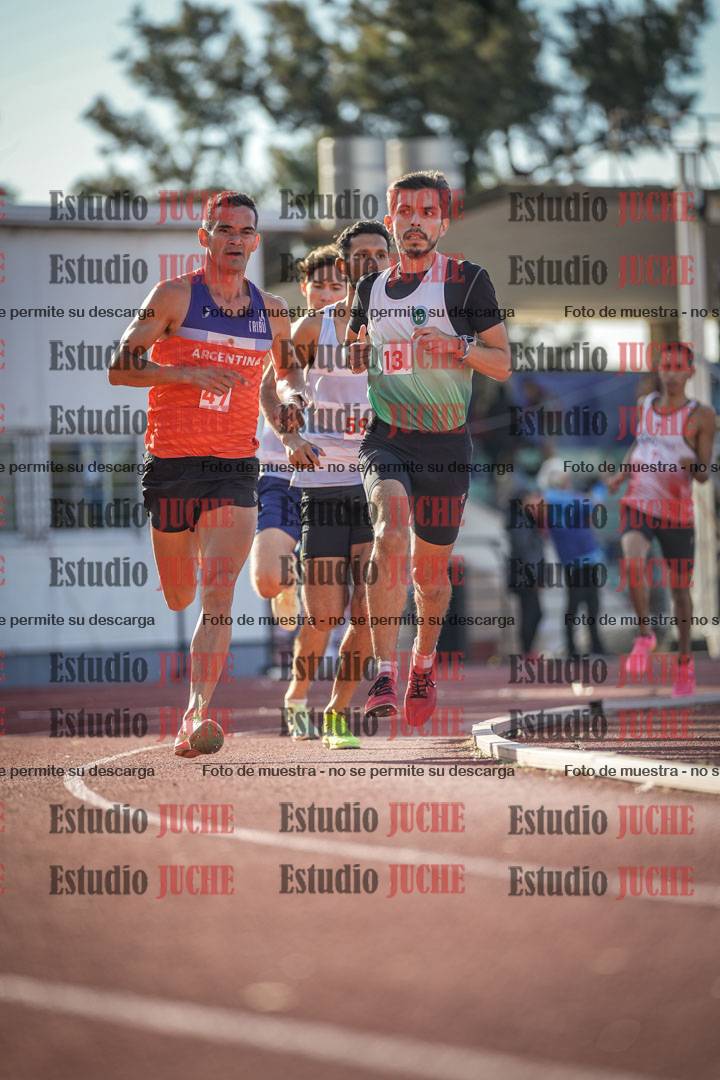 Fotos de los 3000 m llanos de varones