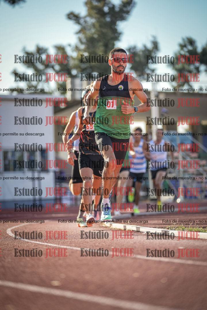 Fotos de los 3000 m llanos de varones
