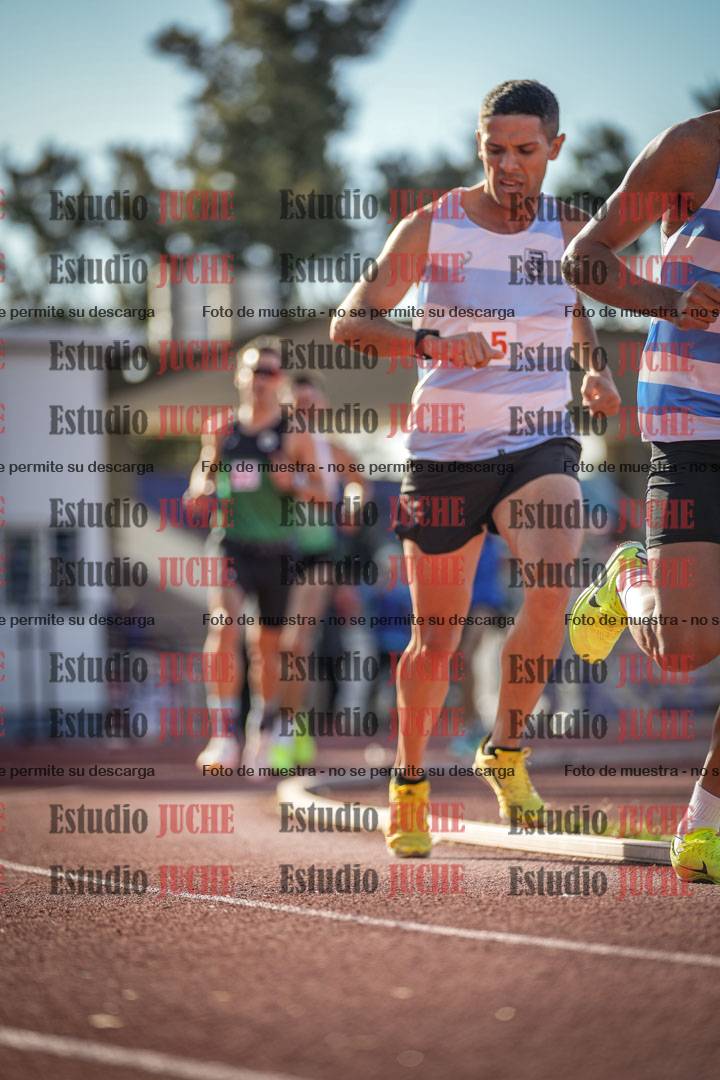 Fotos de los 3000 m llanos de varones