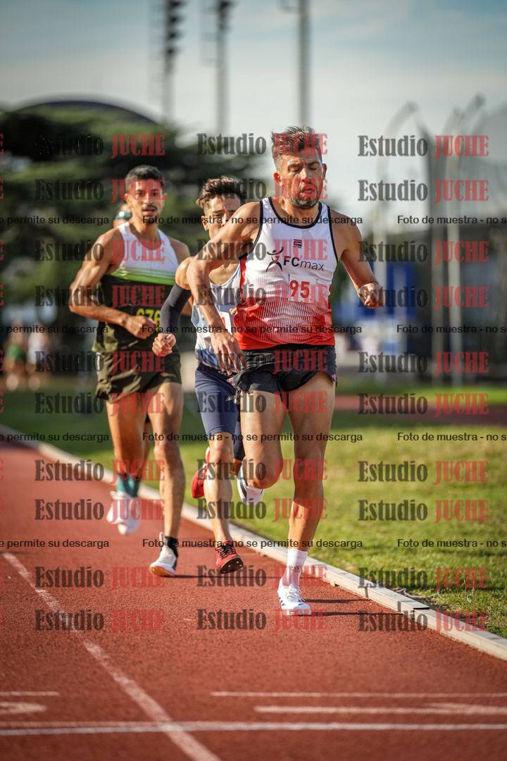 Fotos de los 3000 m llanos de varones