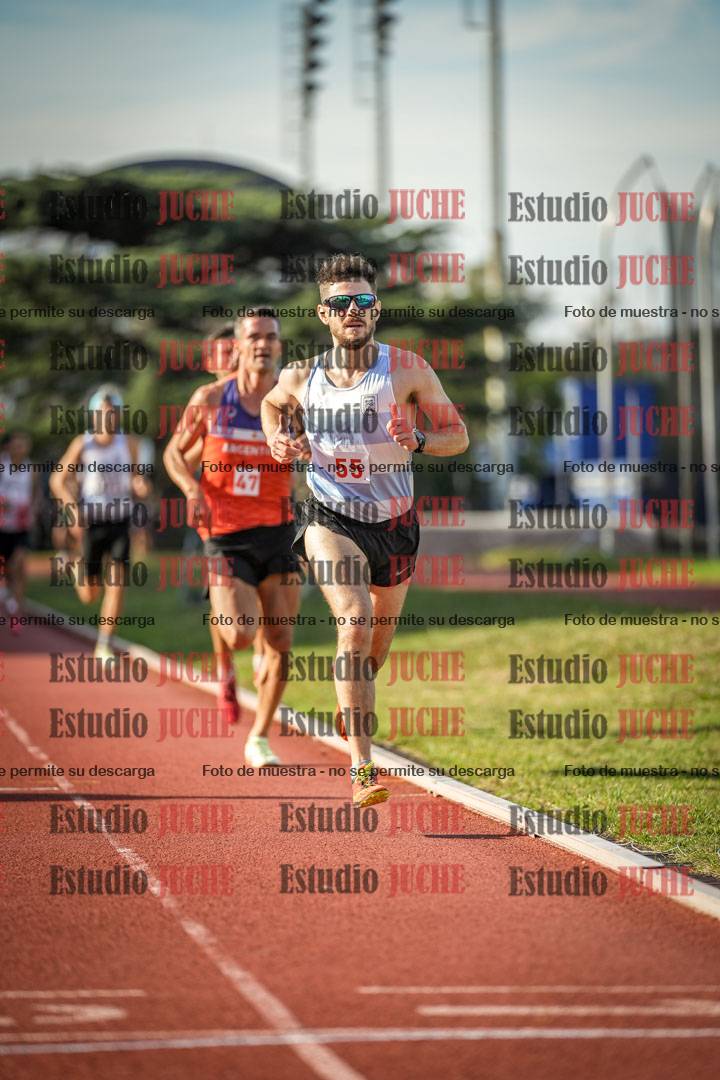 Fotos de los 3000 m llanos de varones