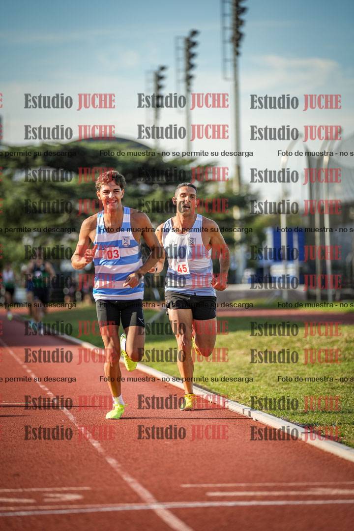 Fotos de los 3000 m llanos de varones