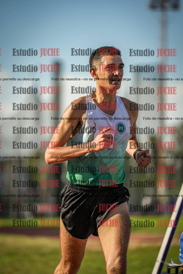 Fotos de los 3000 m llanos de varones