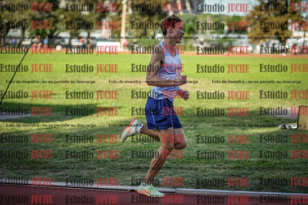 Fotos de los 3000 m llanos de varones