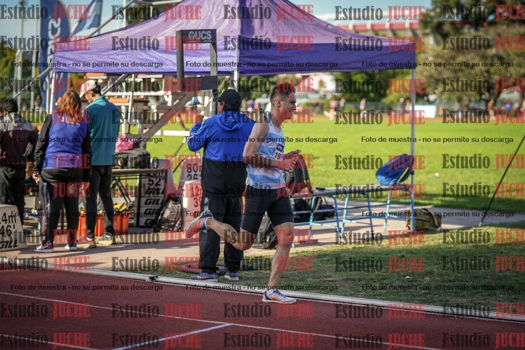 Fotos de los 3000 m llanos de varones