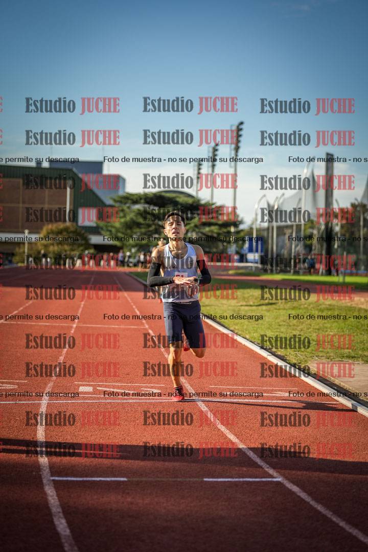Fotos de los 3000 m llanos de varones