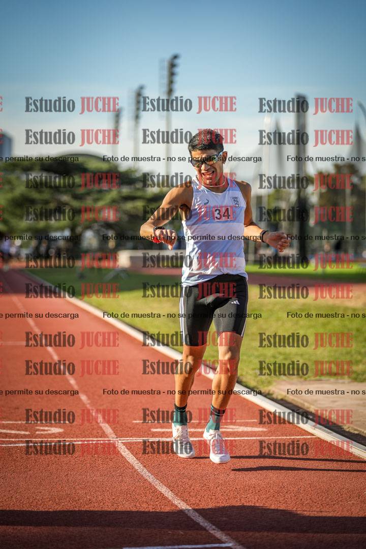 Fotos de los 3000 m llanos de varones