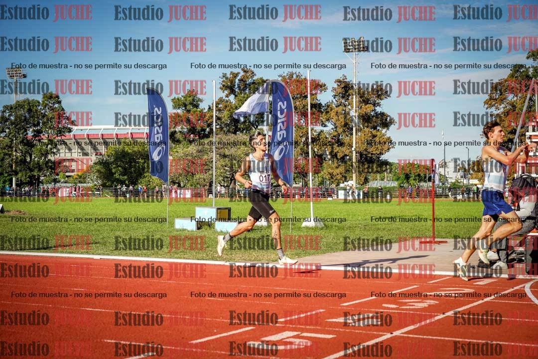 Fotos de los 3000 m llanos de varones