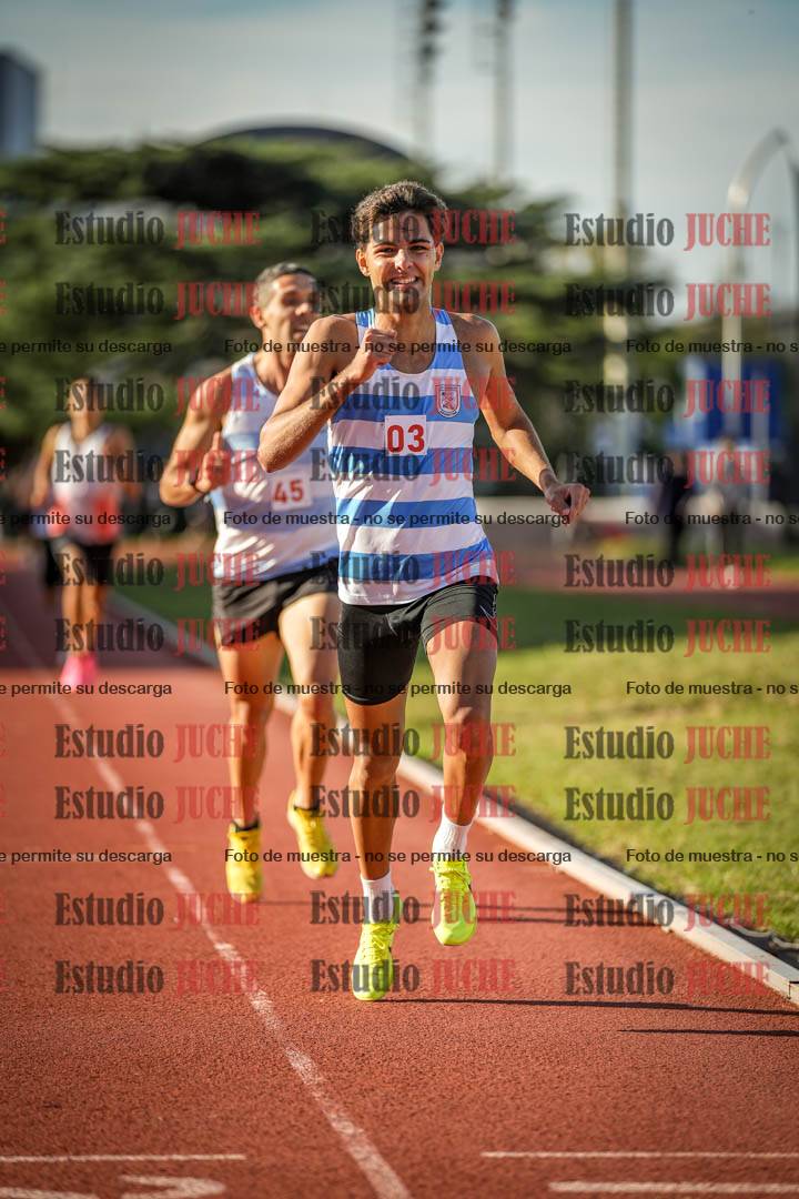 Fotos de los 3000 m llanos de varones