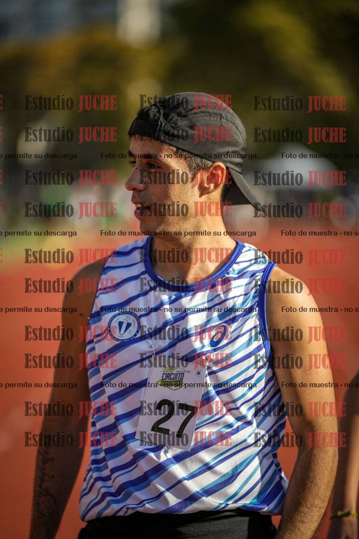 Fotos de los 3000 m llanos de varones