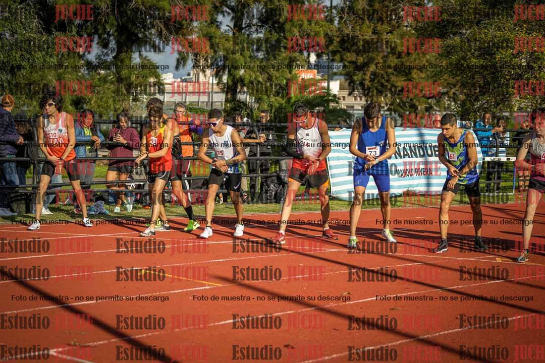 Fotos de los 3000 m llanos de varones