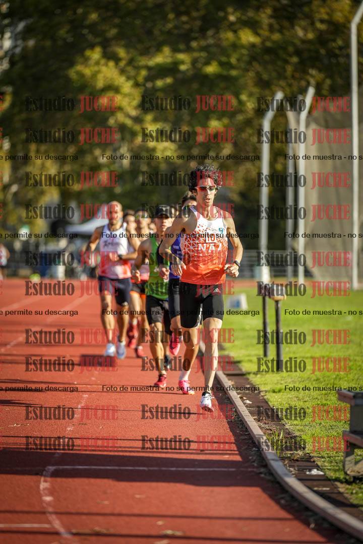 Fotos de los 3000 m llanos de varones