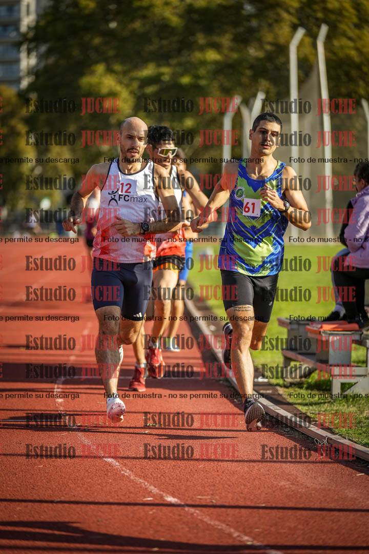 Fotos de los 3000 m llanos de varones