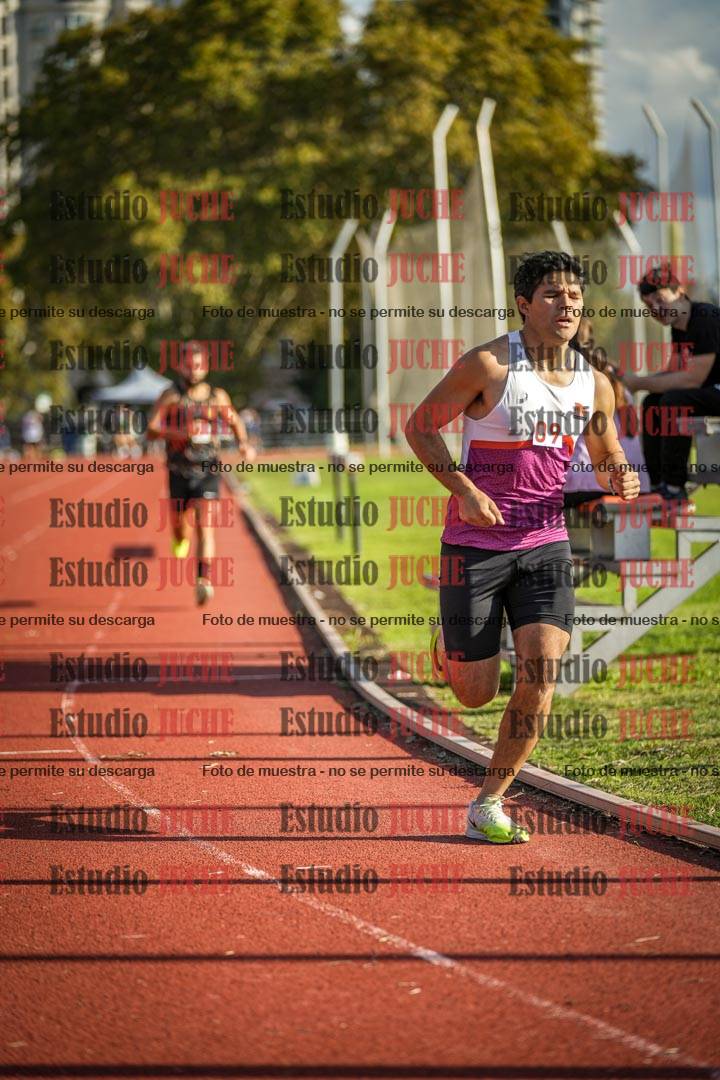 Fotos de los 3000 m llanos de varones