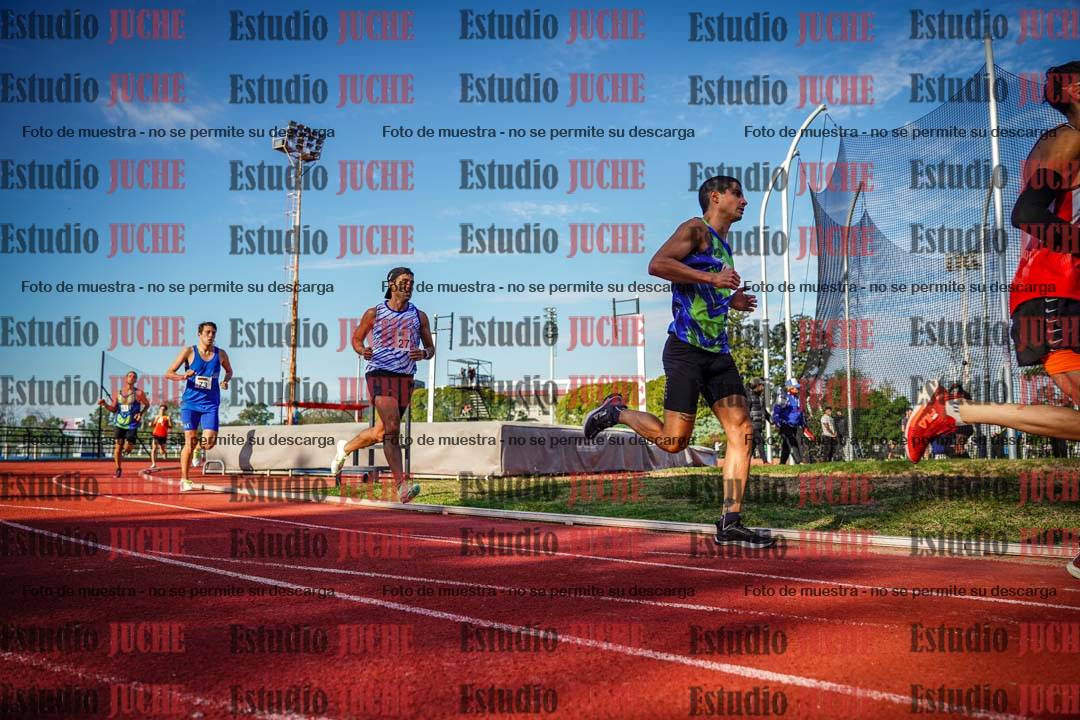 Fotos de los 3000 m llanos de varones