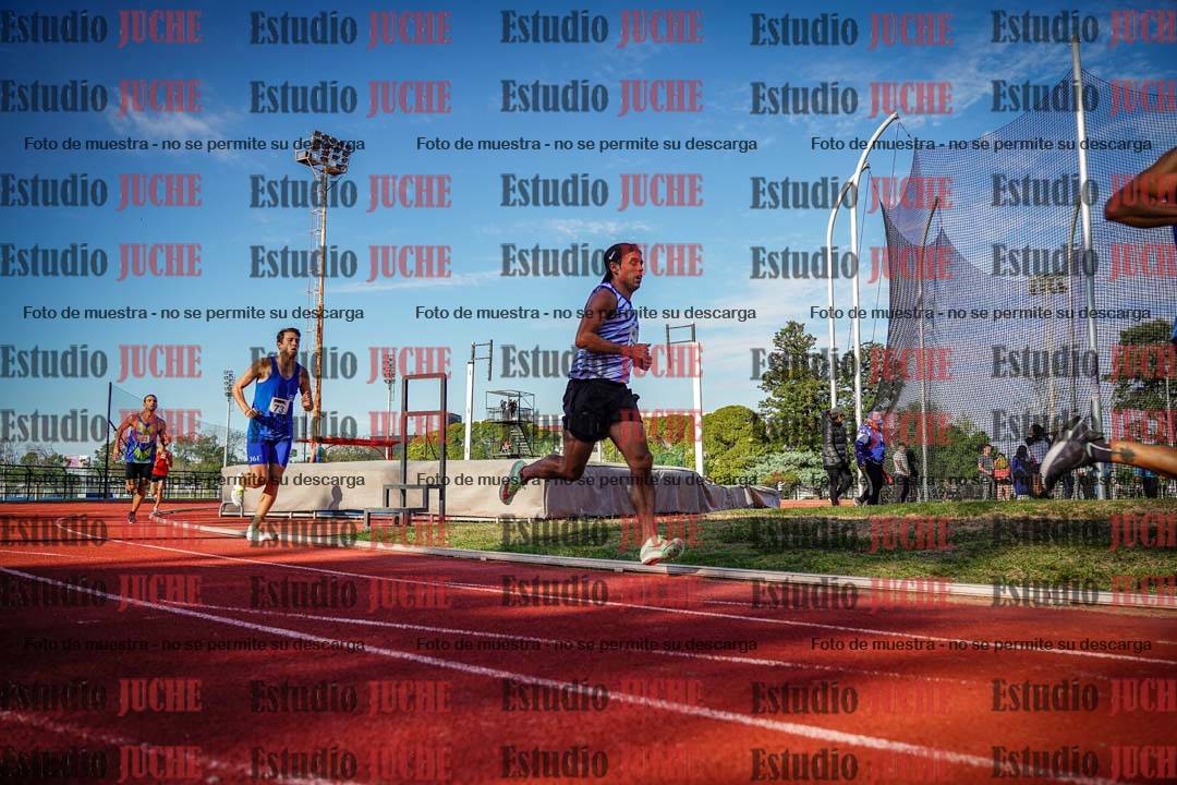 Fotos de los 3000 m llanos de varones
