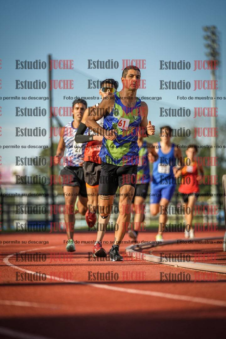 Fotos de los 3000 m llanos de varones