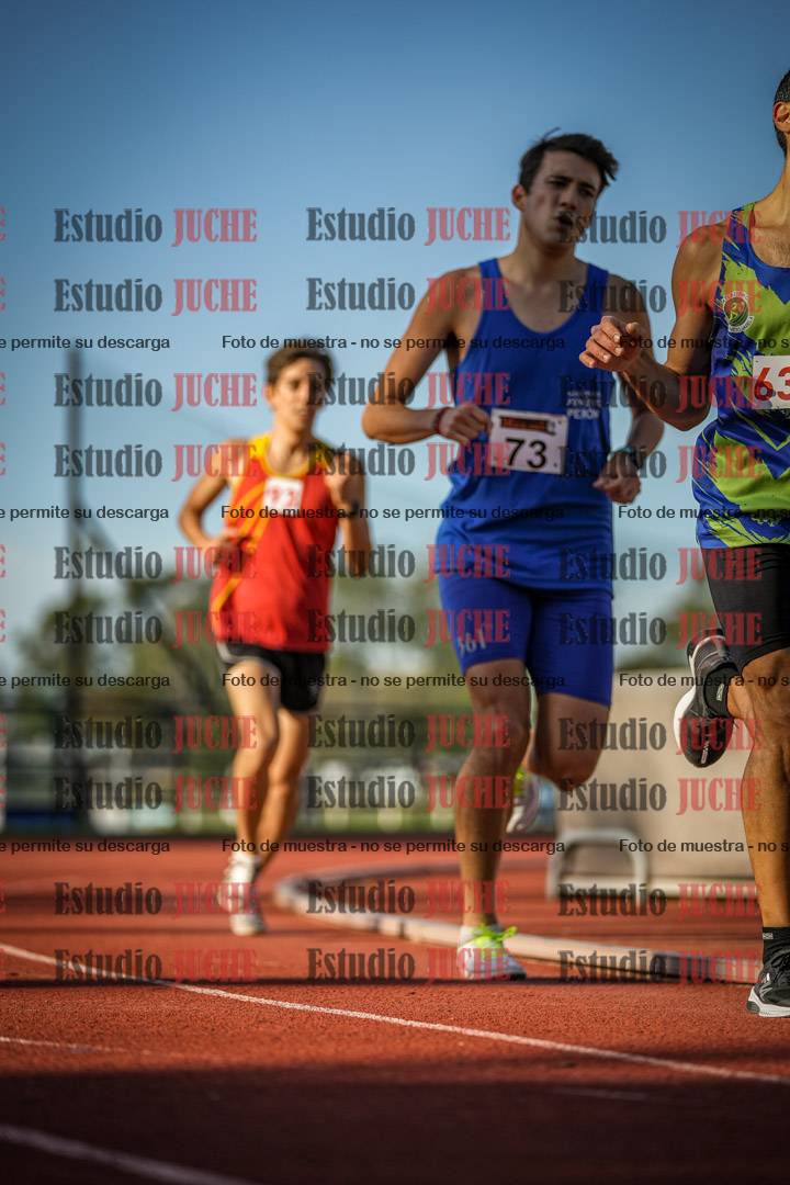 Fotos de los 3000 m llanos de varones