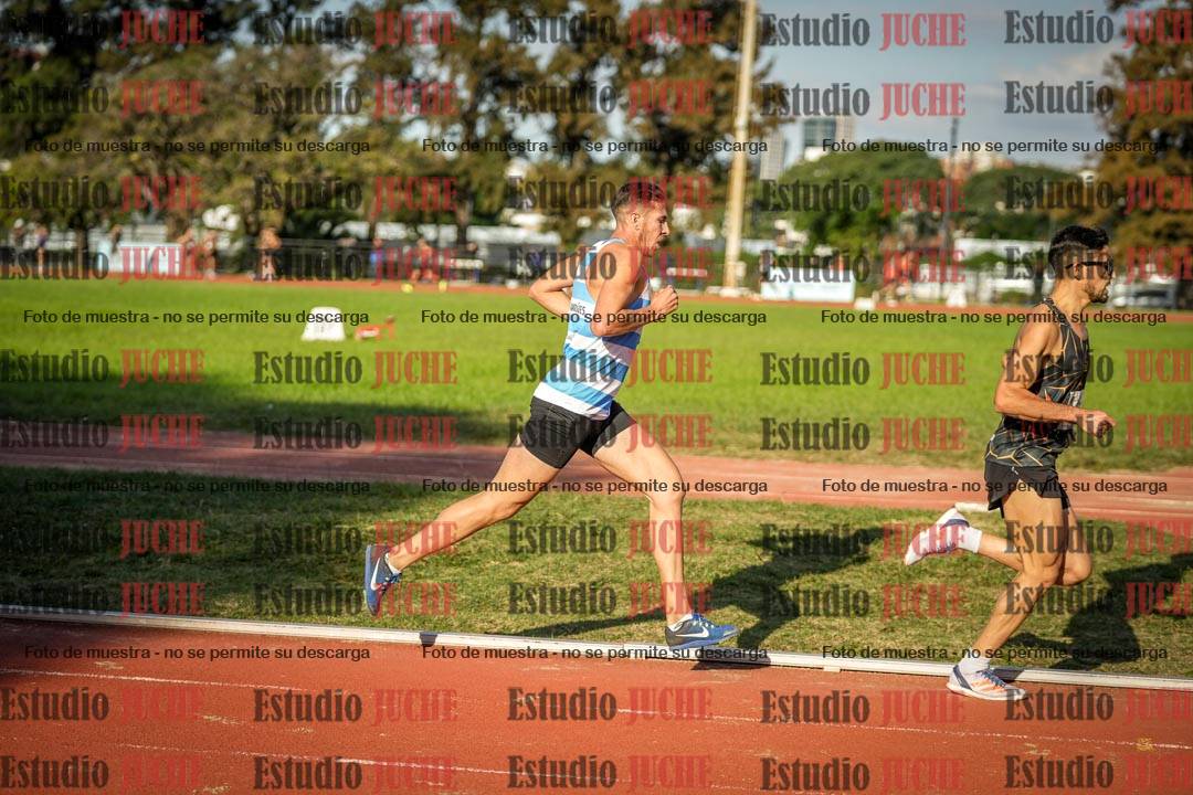 Fotos de los 3000 m llanos de varones