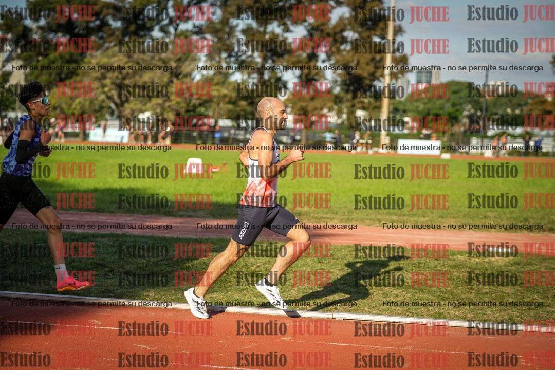 Fotos de los 3000 m llanos de varones
