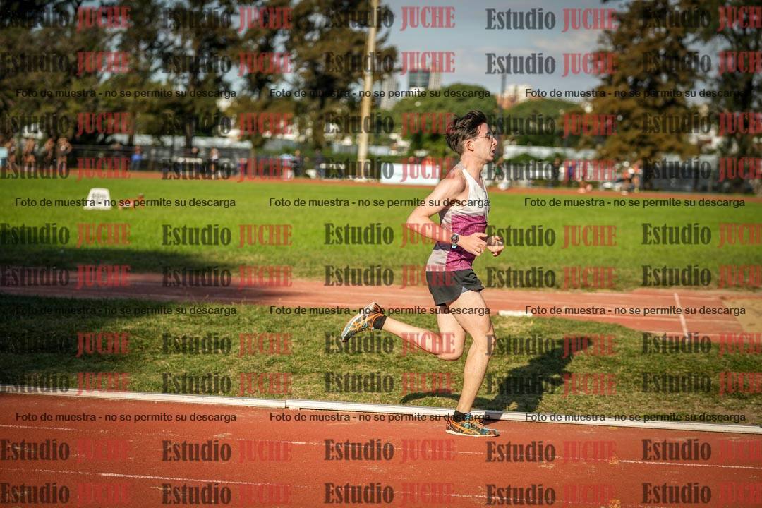 Fotos de los 3000 m llanos de varones