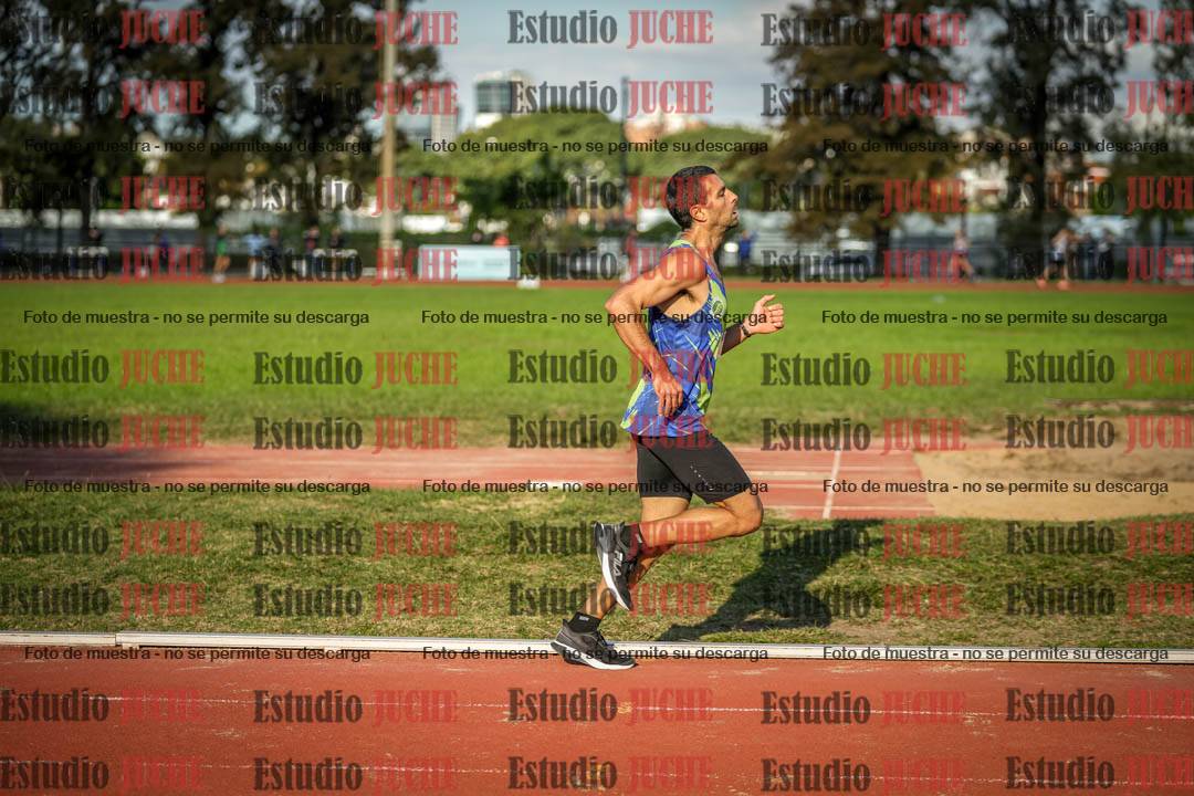 Fotos de los 3000 m llanos de varones