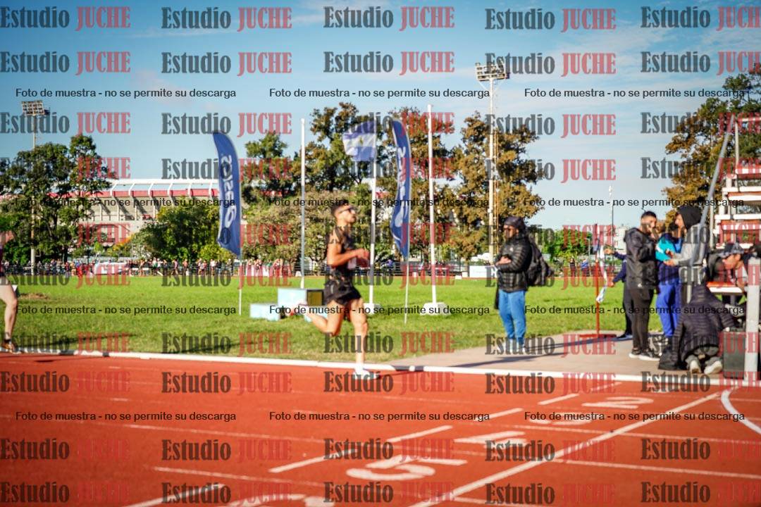 Fotos de los 3000 m llanos de varones