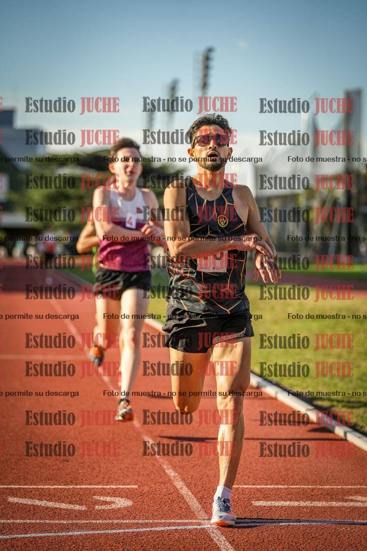 Fotos de los 3000 m llanos de varones