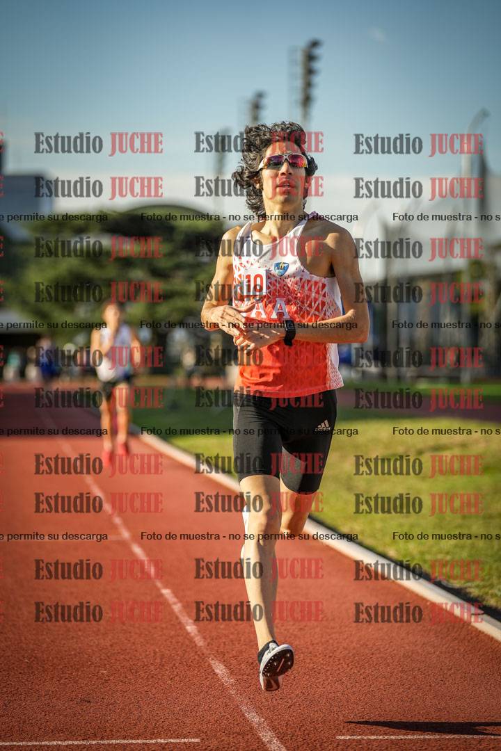 Fotos de los 3000 m llanos de varones