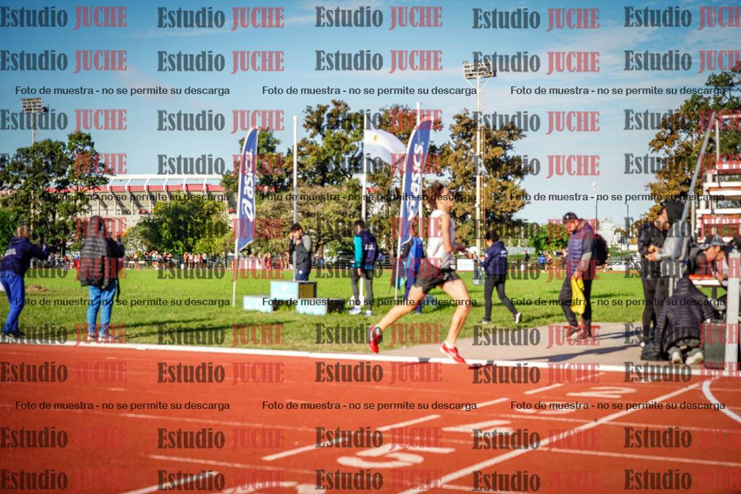 Fotos de los 3000 m llanos de varones