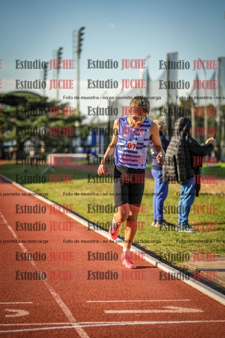 Fotos de los 3000 m llanos de varones