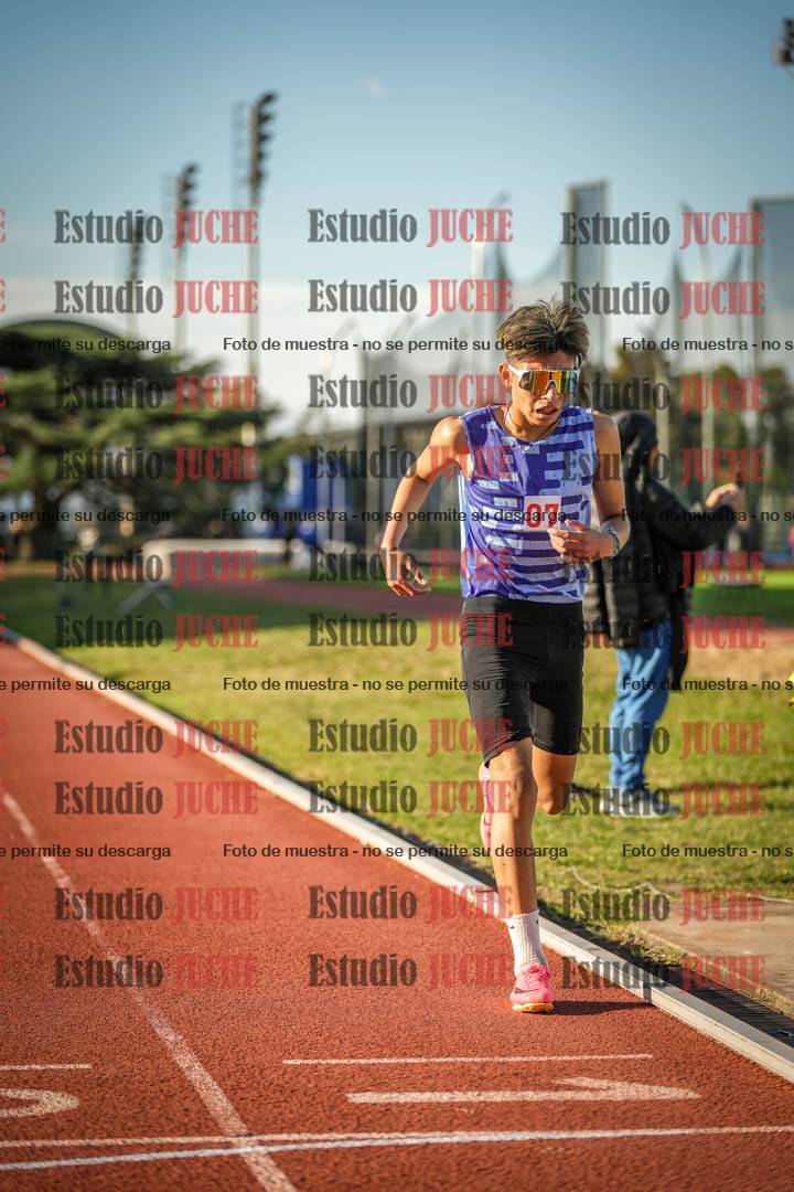 Fotos de los 3000 m llanos de varones