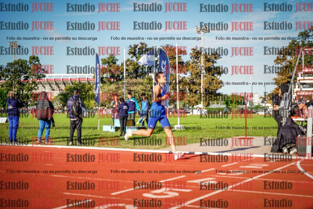 Fotos de los 3000 m llanos de varones