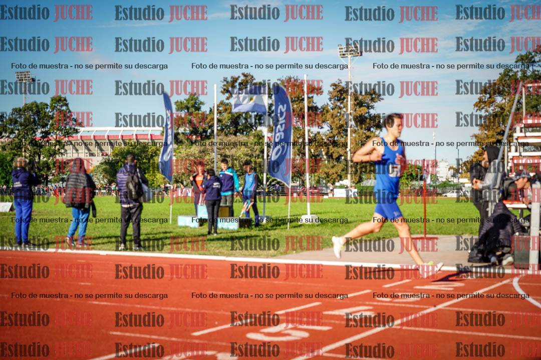 Fotos de los 3000 m llanos de varones
